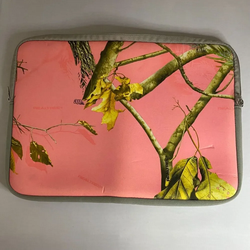 #7422 Realtree Camo Pink and Green Laptop protective Carrying Case 11x16